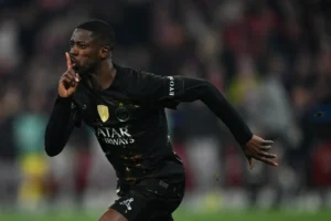 Egy korai és egy késői gól – döntetlen a Bayern–PSG, a párizsiak megvédhetik BL-címüket