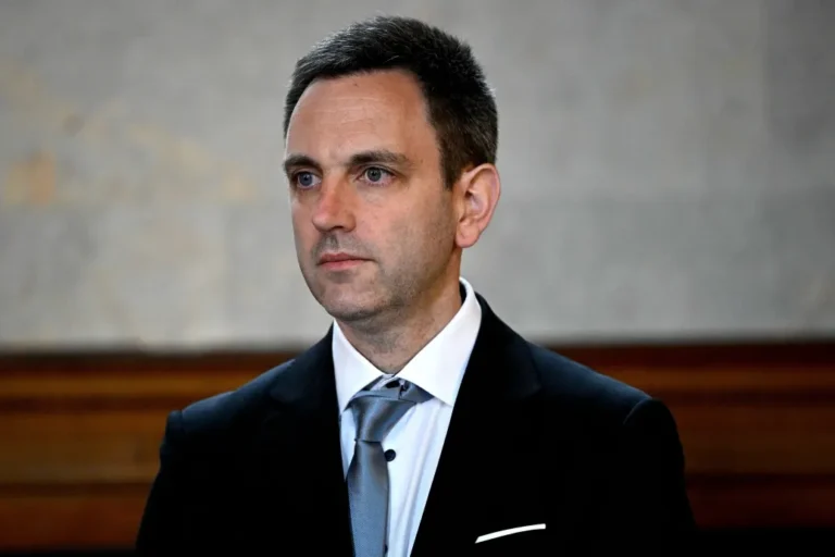 Melléthei-Barna Márton szerint nem visszamenőleg akarják korlátozni a miniszterelnöki ciklusokat