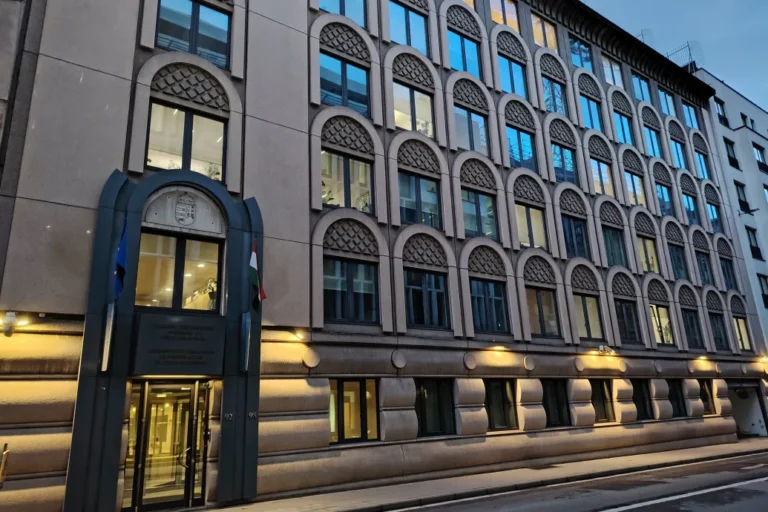 Nem tudtak egyedi érintettséget megállapítani a magyar kormány uniós kémügyében „a hírszerzőkén túl”