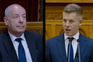 Így osztotta ki Magyar Péter első miniszterelnöki beszédében a teremben ülő Sulyok Tamás köztársasági elnököt