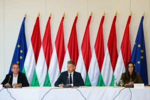 Magyar Péter: Orbán Anita berendelte Oroszország magyarországi nagykövetét
