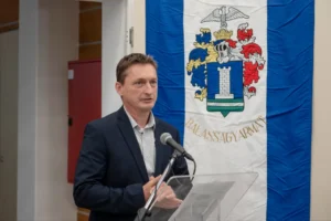 Kilépett a Fideszből Balassagyarmat polgármestere