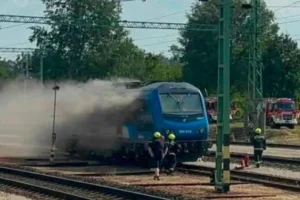 Kigyulladt egy mozdony Kelenföldön, lezárták az állomást