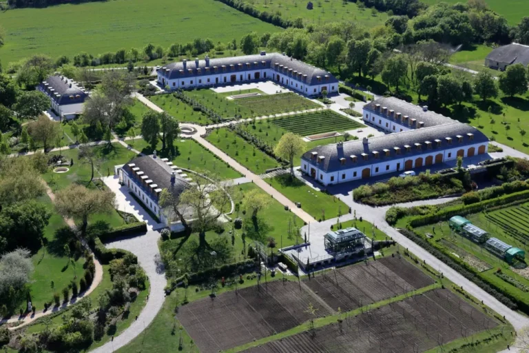 Aerial photos show how the Orbán family's empire in the area he grew up in changed over 16 years