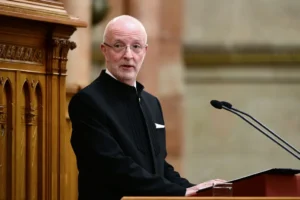 Nem bocsáthatta volna el Varga Zs. András a főtitkárt, aki egy tanulmány társszerzőjeként kritizálta a Kúriát