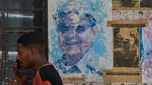 Ki Raúl Castro: a forradalom örököse, aki ma is hat a nyomás alatt álló Kubára