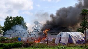 Dühös rokonok felgyújtottak egy kongói Ebola-kórházat