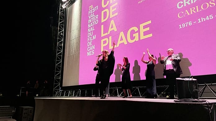 Jeanette újraéleszti a kultikus filmhimnuszt, a „Por qué te vas”-t, cannes-i eseményen