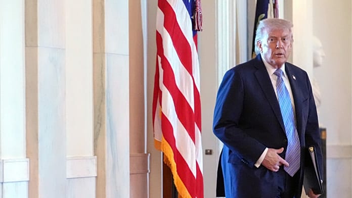 Trump még egyszer beszólt a pápának a külügyminisztere vatikáni útja előtt