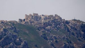 Izrael elfoglalta Beaufort várát Libanonban, a francia kormány rendkívüli BT-ülést akar