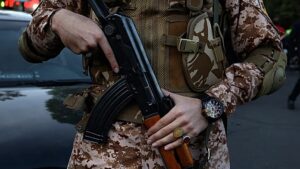 Forradalmi Gárda: temetővé válik Irán partvidéke, ha újraindulnak az amerikai csapások