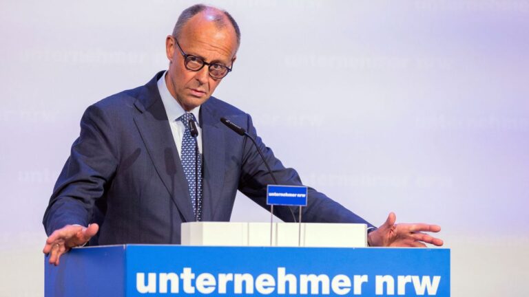 Merz szerint nincs alternatívája a jelenlegi német kormánykoalíciónak