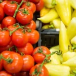Olcsóbb lehet a magyar paprika és paradicsom, de ehhez a kormánynak tartania kell a kampányígéretet
