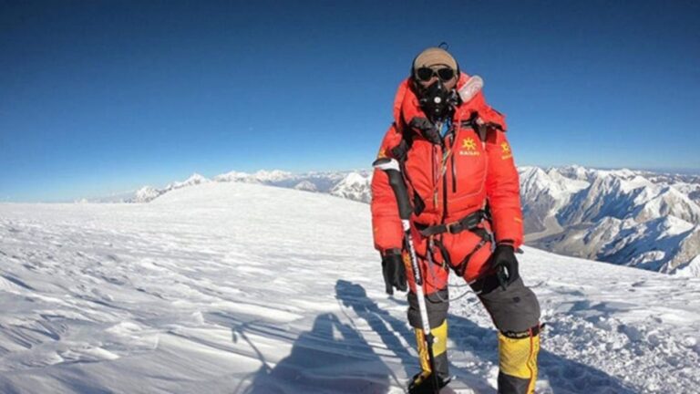 Mount Everest: egyedülálló rekord született a Föld legmagasabb hegycsúcsán