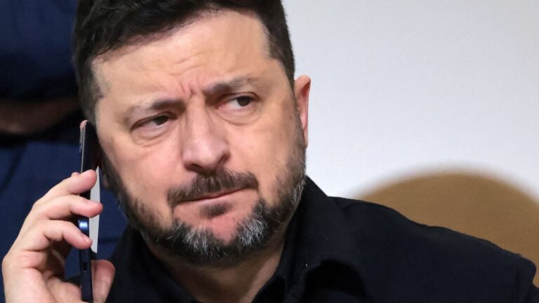Zelenszkij az elsők közt gratulált Magyar Péternek
