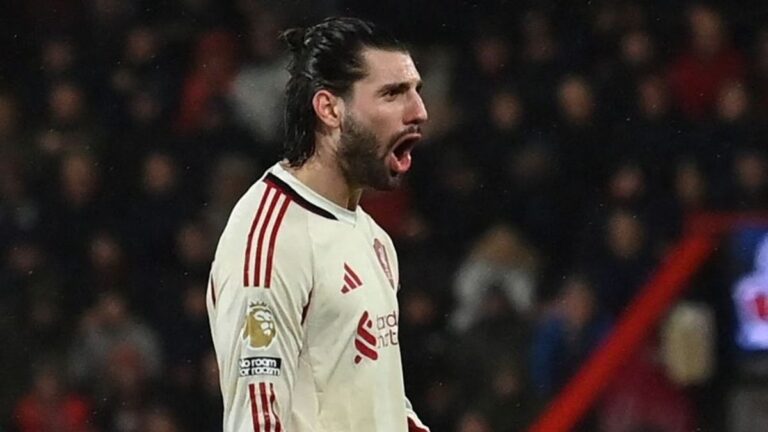 Liverpoolban fenyegetik Szoboszlaiékat, ennek még nagyon rossz vége is lehet!