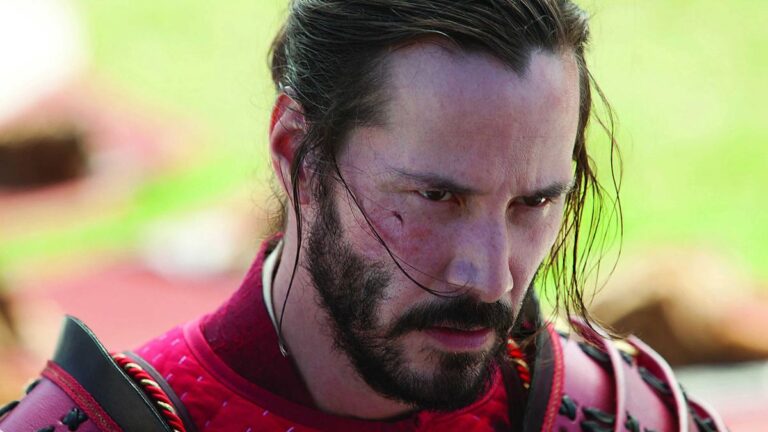 Keanu Reeves védelmébe vette a rendezőt, aki tizenegymilliót lopott a Netflixtől
