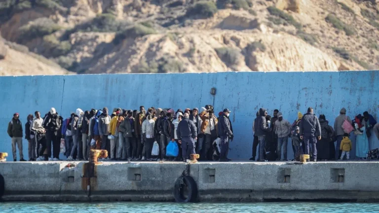 Migrációs nyomás alatt Kréta: egyre több illegális bevándorló érkezik a görög szigetre