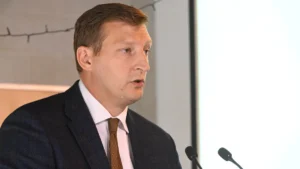 Panyi Miklós: A Fidesz segítsége nélkül akár egy hetet is csúszhatott volna a Tisza-kormány megalakulása