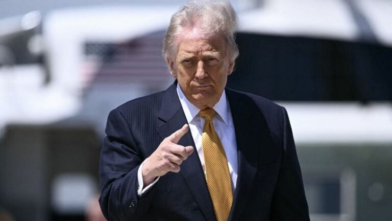 Trump elhalasztotta az Irán elleni támadást