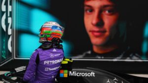 Forma-1: Hadjar falba csapódott, Gasly fejre állt, Antonelli győzött