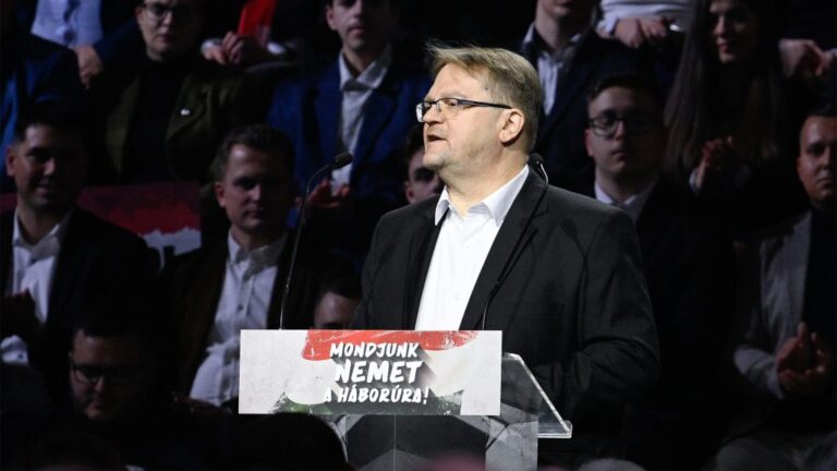 Répássy Róbert: Nálunk nem K. Endre kegyelme csapta ki a biztosítékot