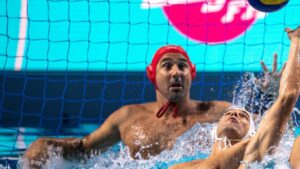 A személyét ért támadások miatt nem marad elnök az olimpiai bajnok vízilabdázó