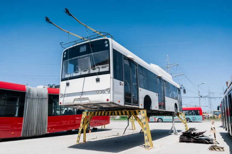 Szeged a túlélésre rendezkedett be: használt trolikkal próbálják megmenteni a város elektromos közlekedését