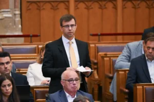 Bóka János szerint nem volt sikertelen az Unió kitaktikázása a Vitnyédre tervezett menekülttáborral
