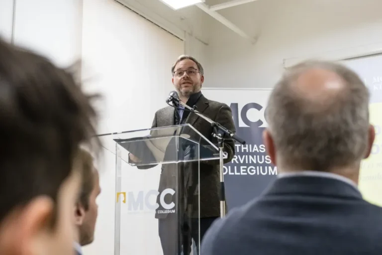 Beleszállt az MCC kiadójának vezetője Orbán Balázsba