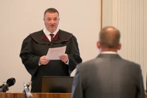 Első fokon hat és fél év fegyházra ítélték Joób Márton világbajnok kenust, de szabadlábon maradhat a jogerős döntésig