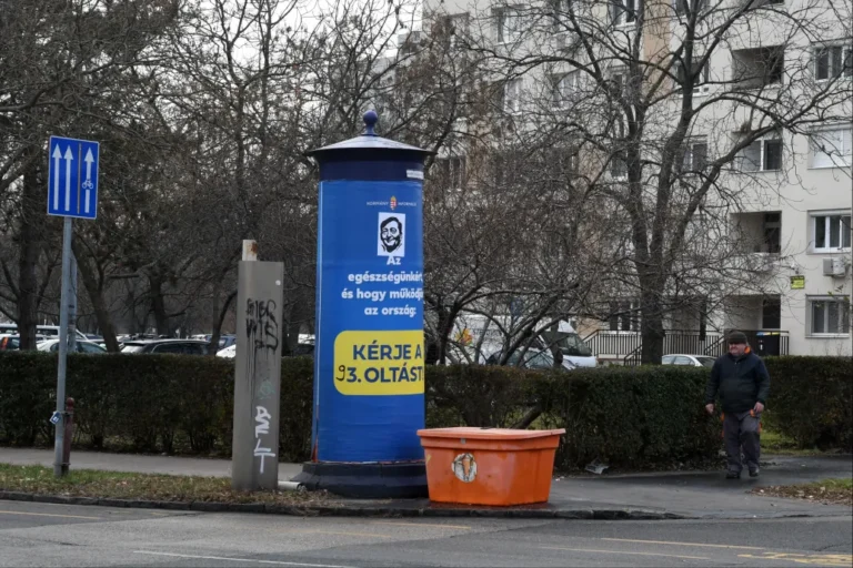Elmagyarázta Karácsony hivatala, miért nem jelent bevételkiesést, hogy betiltanák a közterületi reklámok nagy részét