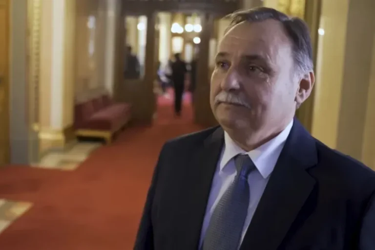 Gajdos László az ivóvízről: Most nem vagyunk abban a helyzetben, hogy füvet locsoljunk vele