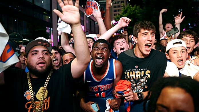 Fellángol New York: a Knicks 1973 óta először nyer NBA-bajnoki címet