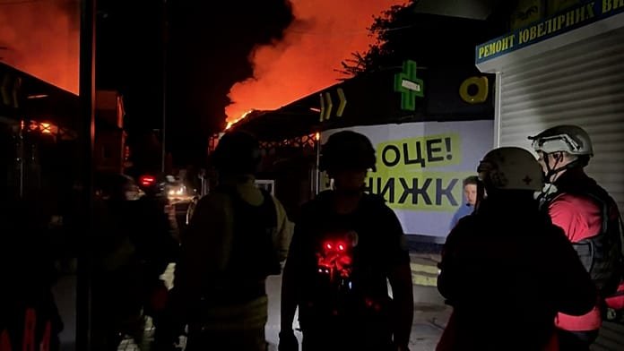 Ukrajna: orosz dróntámadás egy zaporizzsjai ház ellen, egy halott, hét sebesült