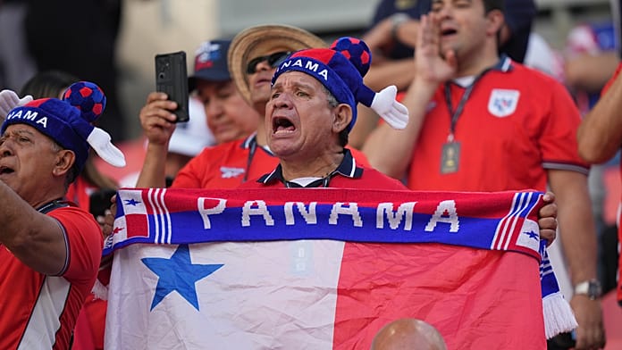 Panamai és horvát szurkolók lepik el Toronto utcáit