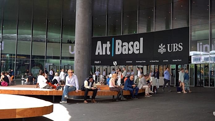 Tömegek özönlenek a svájci Art Baselre, javulnak a piaci kilátások