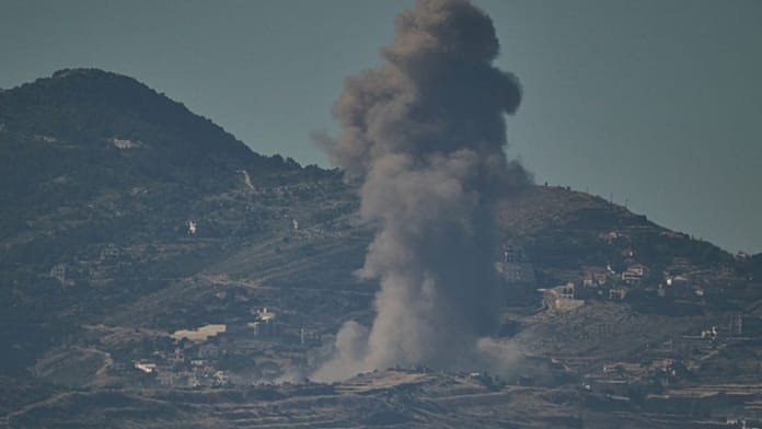 Pénteken tűzszünetet kötött, szombaton megint bombázta Libanont Izrael