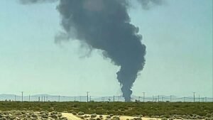 Nyolcan meghaltak a légierő B-52-es bombázójának kaliforniai balesetében
