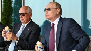 Az orosz elit egy része nyugtalan, a másik viszont ugyanúgy él, mint régen
