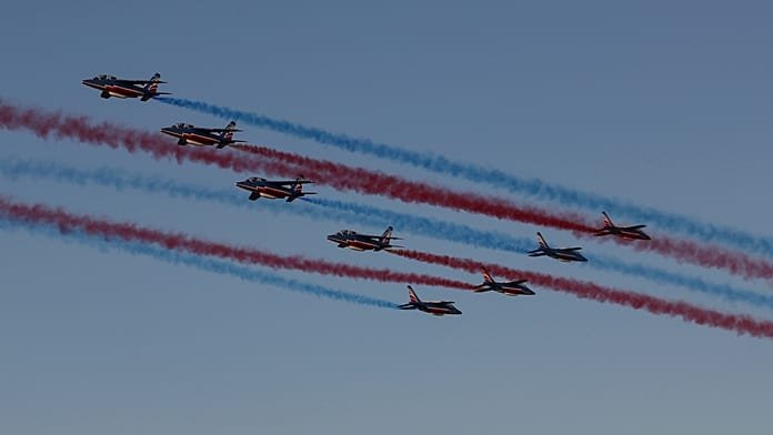 Videó: francia vadászgépek Washington felett tisztelegnek az USA jubileuma előtt