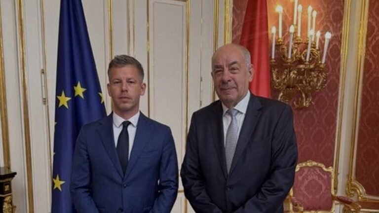 Retteg a Velencei Bizottságtól Magyar Péter