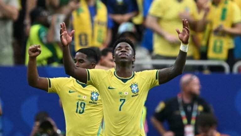 Hideglelős meccsen nyert Brazília a vb eddigi legjobb mérkőzésén
