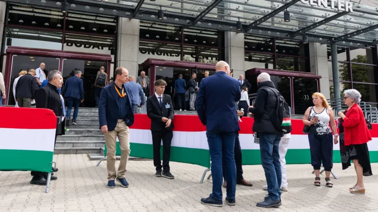 Fontos döntéseket hoz a Fidesz: indul a kongresszus, kiderül, kik lesznek a párt vezetői – élő