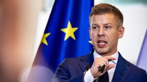 Üzent a német lap Magyar Péternek: abszurd a cenzúra vádja