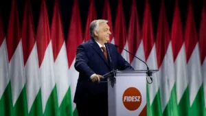 Orbán Viktor: Van egy jó önéletrajzom, és biztosak lehettek abban, hogy azt nem fogom a végén elrontani!