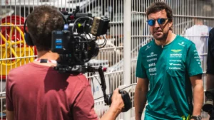 Fernando Alonso aggódik, hogy a falba fog csapódni Monacóban