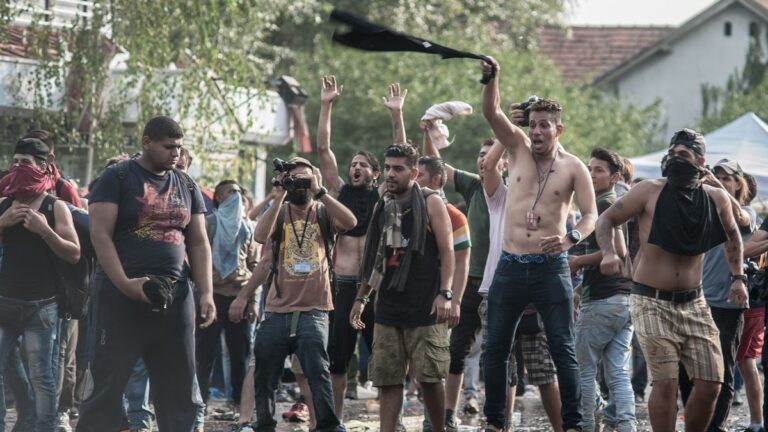 Életbe lépett a migrációs paktum – komoly terhek várhatnak Magyarországra