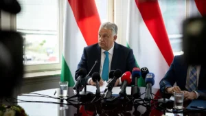 Videón mutatja meg Orbán Viktor Brüsszel napos oldalát