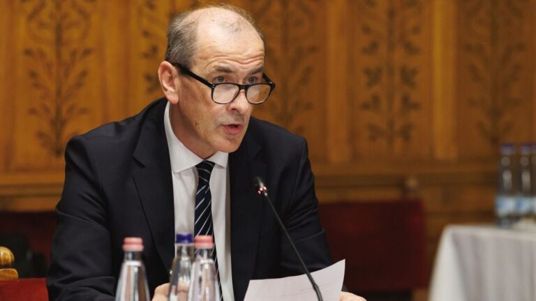Kinevezte az új országos tiszti főorvost az egészségügy miniszter